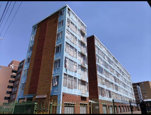 1 BEDROOM APARTMENT FOR SALE IN ARCADIA